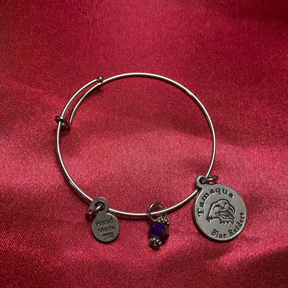 Hand made Tamaqua Blue Raiders brazalet